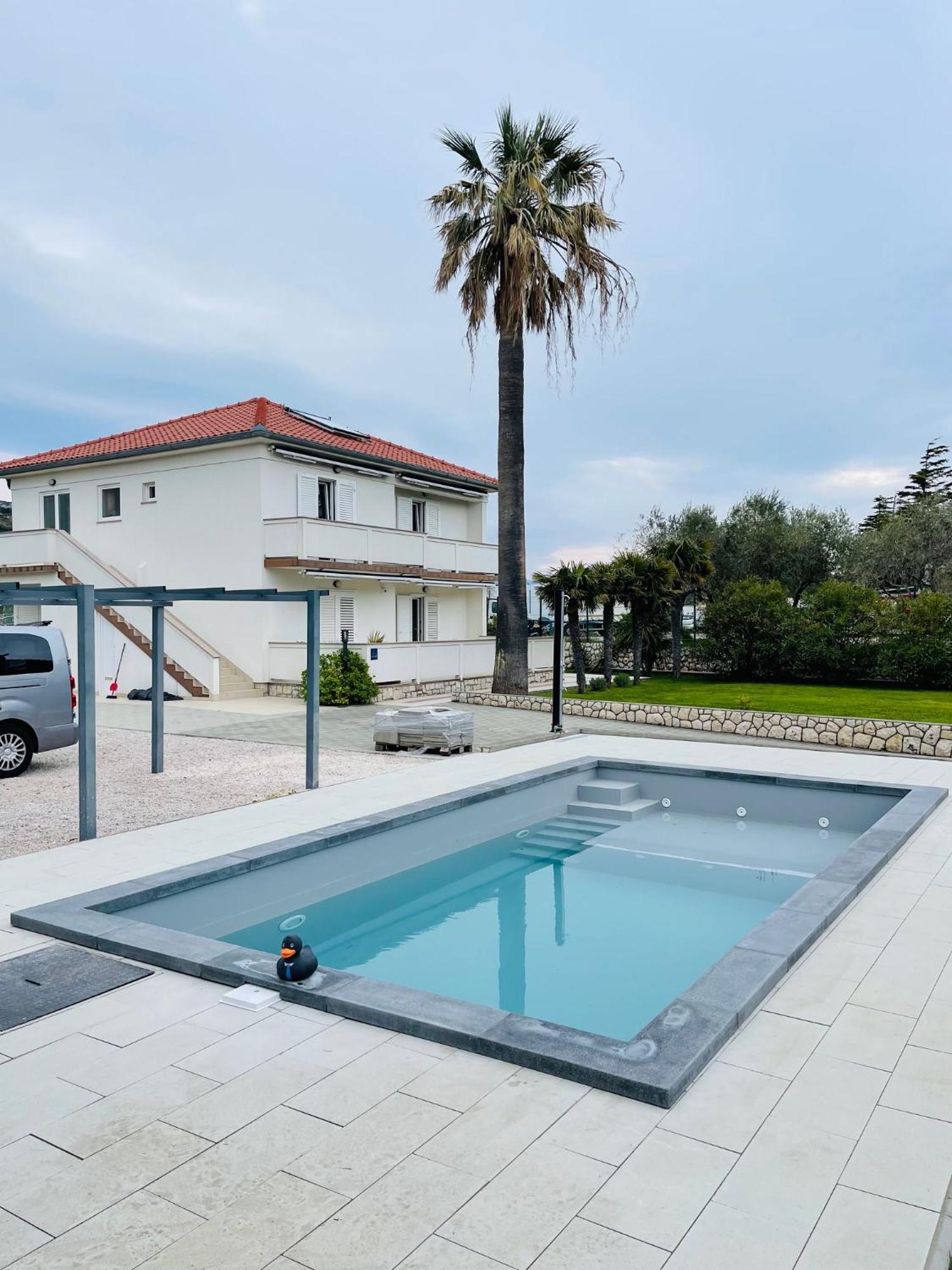 Rab Island Apartmets - Palit Раб Экстерьер фото